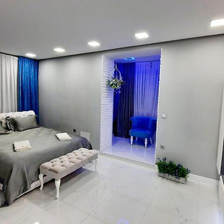 Puskin Close To Stefan Cel Mare Кишинев Екстериор снимка